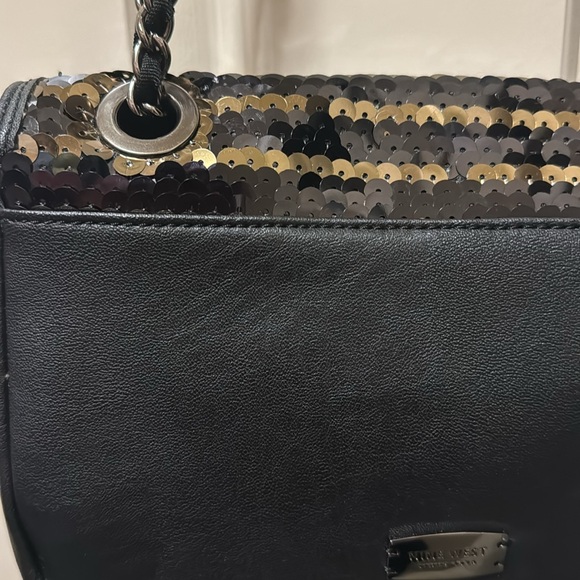 A Sequin Nine West Purse! - Picture 14 of 16